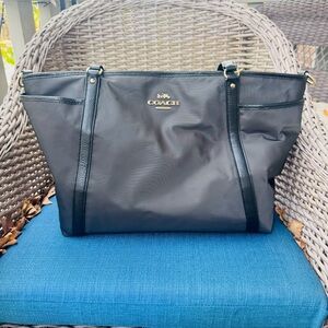 Coach Black Smooth Nylon Leather Baby Diaper Tote Shoulder Bag C4072